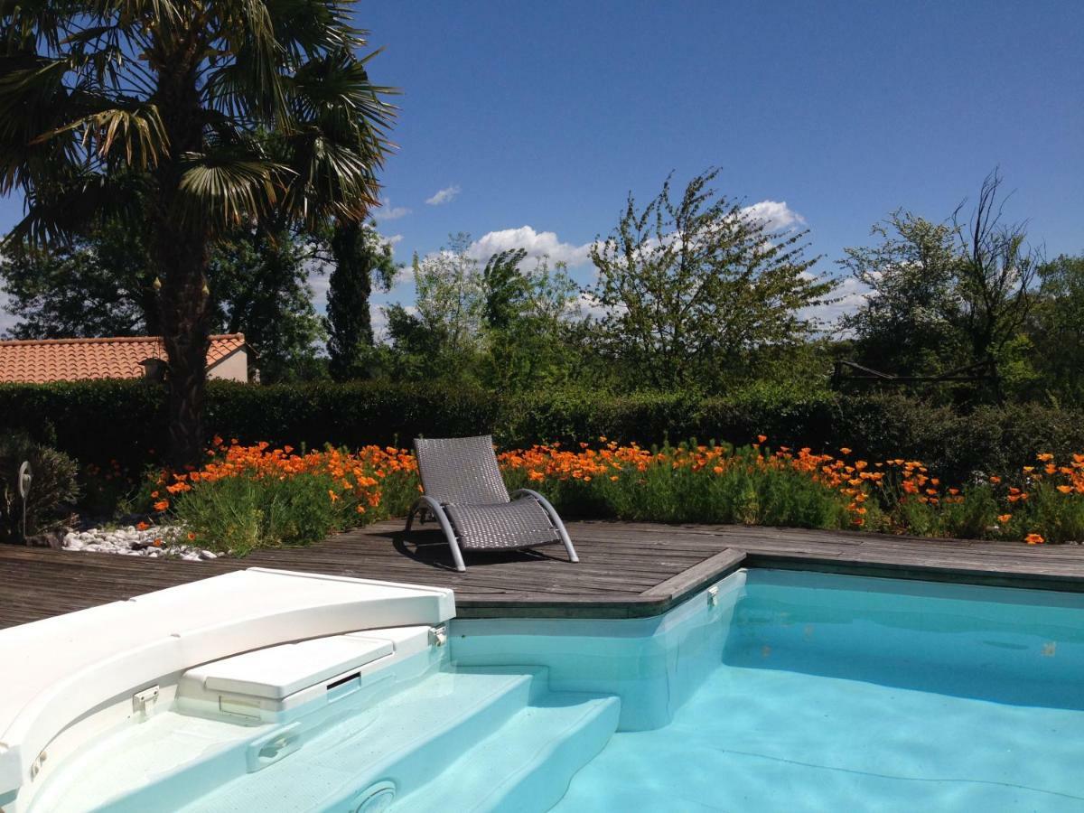 La Libellule Bredoise Bed & Breakfast La Brede ภายนอก รูปภาพ