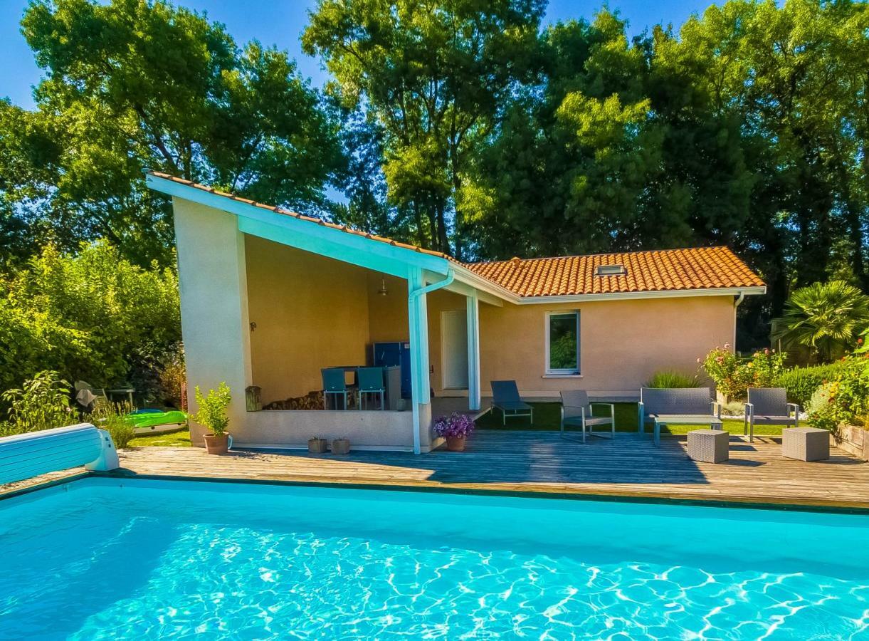 La Libellule Bredoise Bed & Breakfast La Brede ภายนอก รูปภาพ