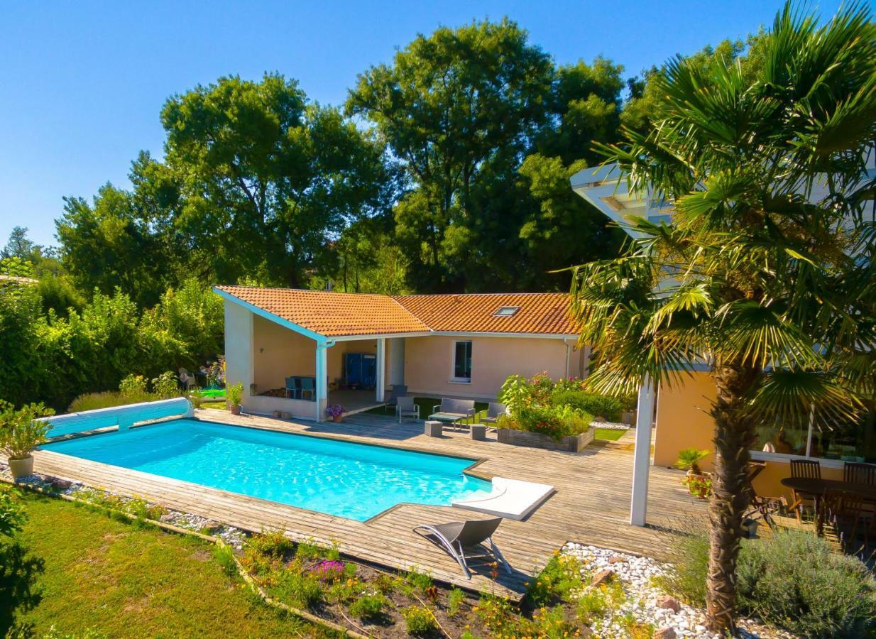 La Libellule Bredoise Bed & Breakfast La Brede ภายนอก รูปภาพ