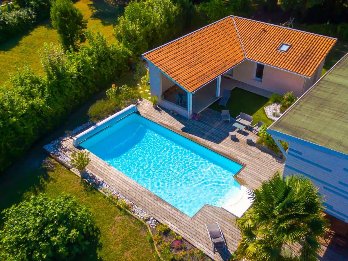 La Libellule Bredoise Bed & Breakfast La Brede ภายนอก รูปภาพ