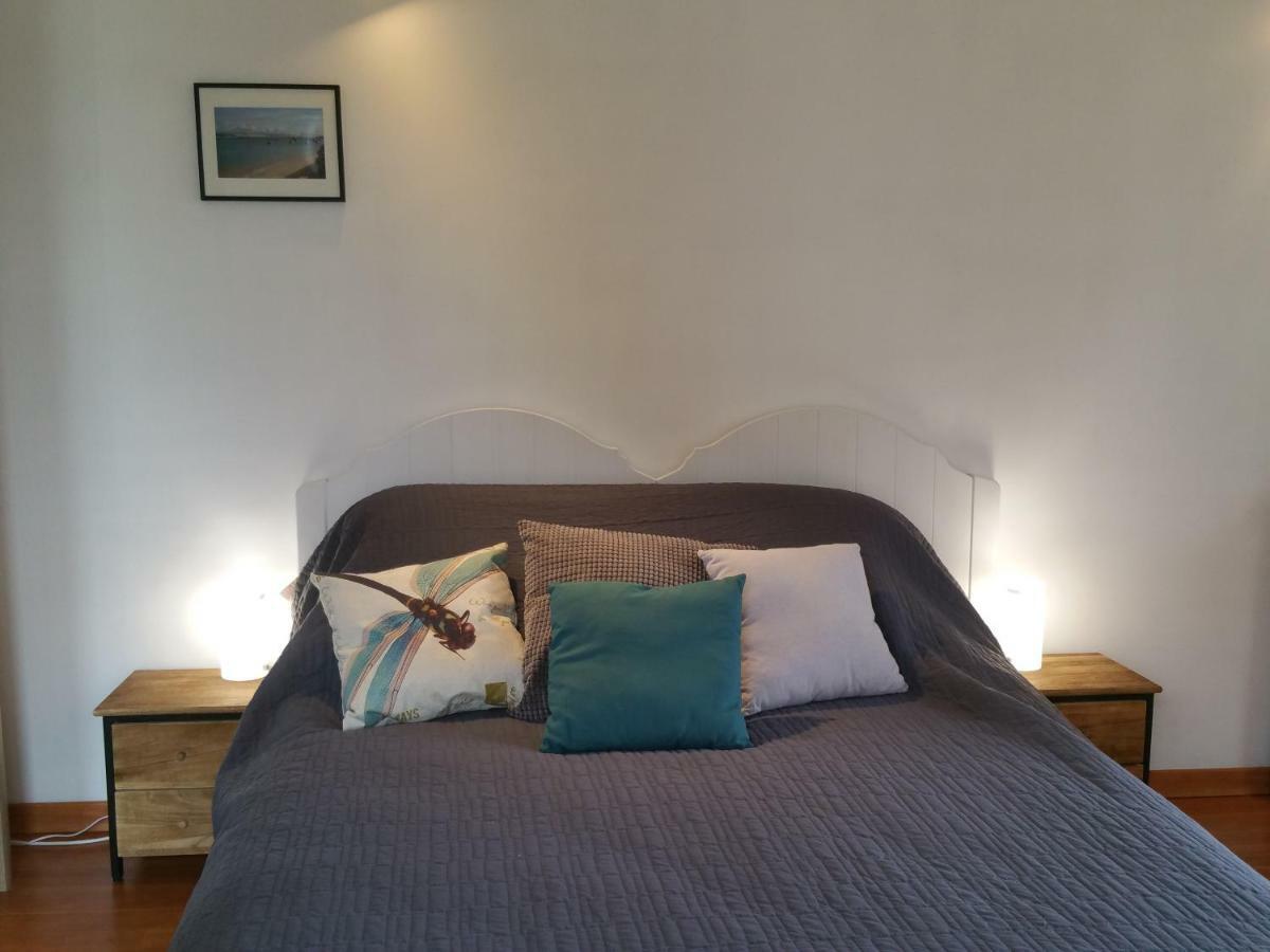 La Libellule Bredoise Bed & Breakfast La Brede ภายนอก รูปภาพ