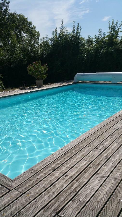 La Libellule Bredoise Bed & Breakfast La Brede ภายนอก รูปภาพ